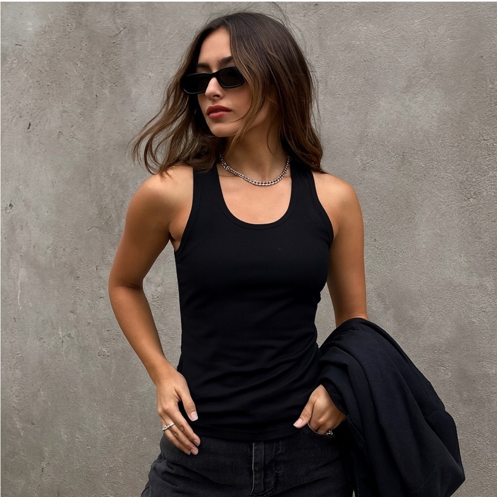 DSG Black Racerback Tank Top Size M Athletic Top